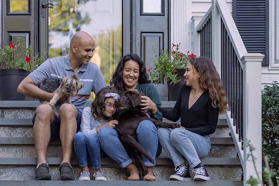 DHS Anuncia Medidas para esposos e hijos de ciudadanos americanos